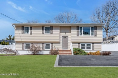 Pine Lake Home For Sale in Toms River New Jersey