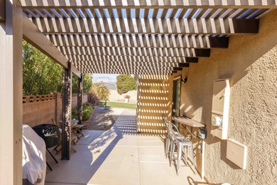 Just 20 minutes to Zion NP! This licensed, successful short-term