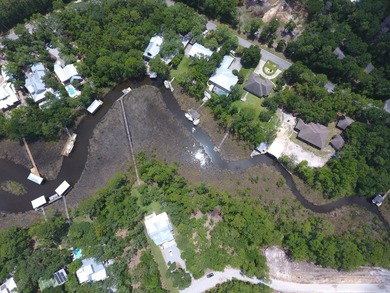 Welcome home to Lot 2 Dog Hobble Lane where old Florida serenity - photo 8
