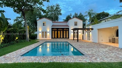 One of a kind historic mediterranean revival style home in Coral - photo 3
