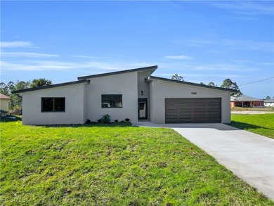 Lehigh Acres Area Home For Sale in Lehigh Acres Florida