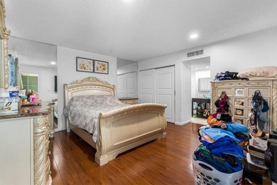 Bright 3/2 corner condo offering golf course living in Inverrary - photo 18