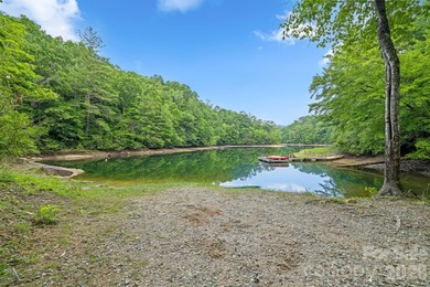 Mountain serenity meets modern comfort in this exceptional - photo 40