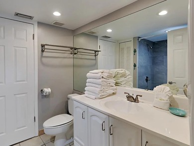 Renovated 1-bedroom condo in a peaceful setting with mature - photo 2