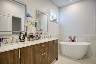 Dream Home in West Palm Beach! Welcome to 941 Fitch Dr - a - photo 14