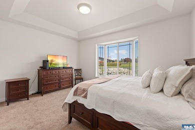 Beautiful single-level townhome in desirable Maple Ridge Estates - photo 22