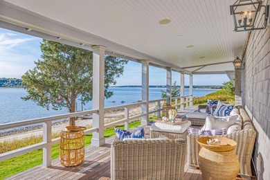 Rocky Island blends classic Cape charm with contemporary style - photo 6