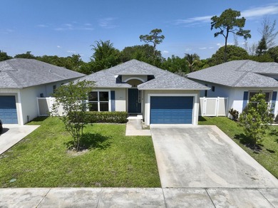 Dream Home in West Palm Beach! Welcome to 941 Fitch Dr - a - photo 37