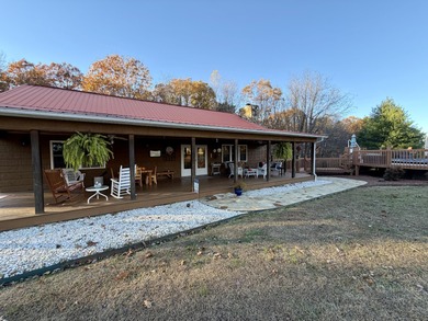 Laurel Lake Home For Sale in Keavy Kentucky