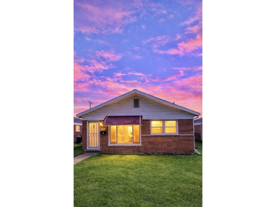 Detroit River Home For Sale in Ecorse Michigan