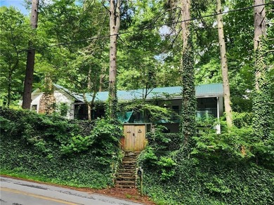 Welcome to The Prescott Lodge: Steeped in rich local history and - photo 2