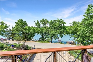 Welcome to 139 Lakeshore Drive South, a beautifully maintained - photo 19