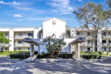 Lake Condo For Sale in Tamarac, Florida