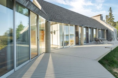 Between the incredible beach setting, the architecture, light - photo 3