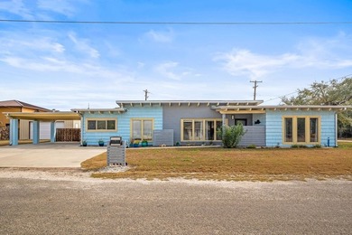 Coastal charm meets modern comfort just one block from the water - photo 48