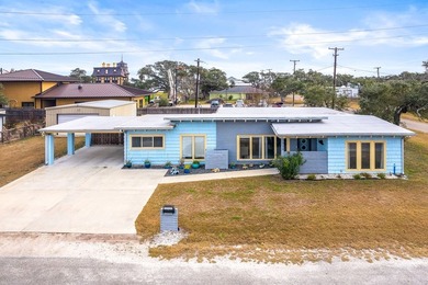 Coastal charm meets modern comfort just one block from the water - photo 49