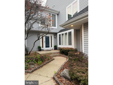 Sunshine Park Lake Townhome/Townhouse For Sale in Voorhees New Jersey