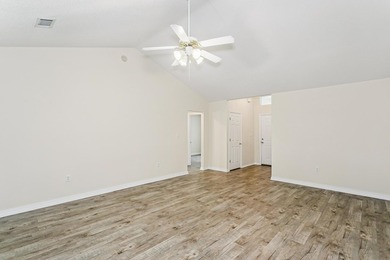 Welcome home to this charming 3-bedroom, 2-bathroom residence - photo 7