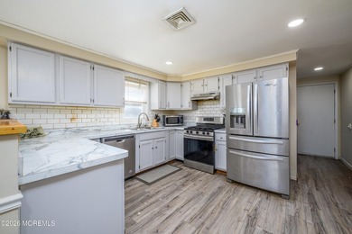 (private lake, pond, coastal) Home For Sale in Jackson New Jersey