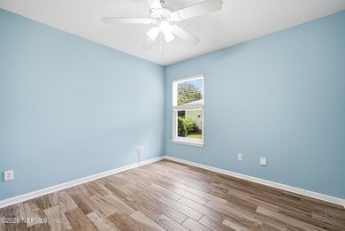 Lovely, move in ready townhome located just off of Monument Road - photo 15