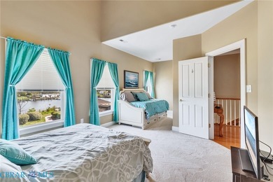 564 Riverside Dr - photo 23