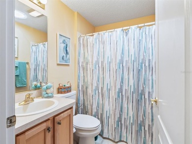 TURNKEY AND WELCOMING, THIS BEAUTIFULLY MAINTAINED 3-BEDROOM - photo 27