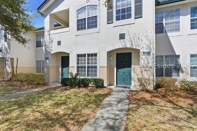 Beautifully updated remodeled second floor Villa. 2 bedrooms, 2 - photo 2