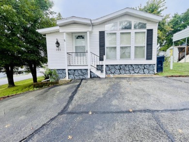 Table Rock Lake Home For Sale in Branson Missouri