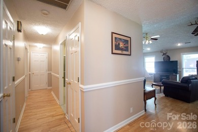 Additional listing photo 4