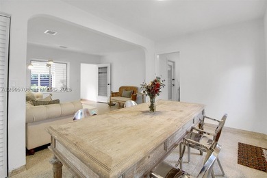 Own in the Heart of the Design District! Charming and bright - photo 6