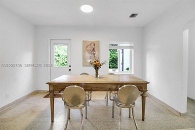 Own in the Heart of the Design District! Charming and bright - photo 7