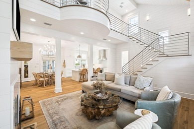 Under Contract w/ 72-hour Kick-Out. Welcome to 21 Clove Hitch - photo 3