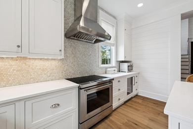 Under Contract w/ 72-hour Kick-Out. Welcome to 21 Clove Hitch - photo 10