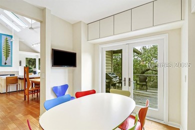 This sophisticated Marsh Island turn-key home offers a perfect - photo 14