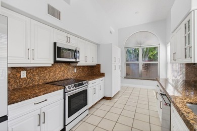 7848 Travelers Tree Drive is a bright and inviting two-story - photo 14