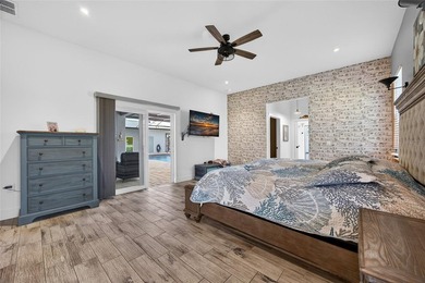 Exclusive Sanctuary: The 1.72-Acre Family Compound with - photo 23