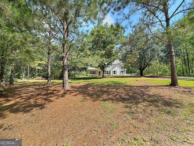 2.6 Acres in the Highly Sought-After Hillcrest School Zone! - photo 39