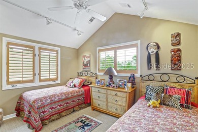 This sophisticated Marsh Island turn-key home offers a perfect - photo 41