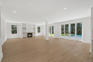 Discover the epitome of modern elegance at 95 North Summit - photo 4