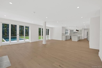 Discover the epitome of modern elegance at 95 North Summit - photo 5