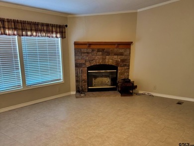 Enjoy a front-row seat to Lake Palestine from this three-bedroom - photo 7