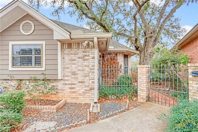 Guadalupe River - Guadalupe County Home For Sale in Seguin Texas