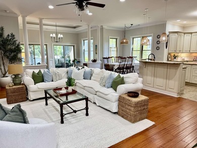 Just reduced!! Beautiful 4 bedroom, 3.5 bath custom home is - photo 2