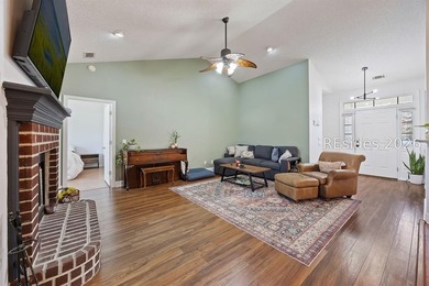 Enjoy easy one-level living in this spacious 4-bedroom - photo 5
