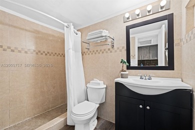 Beautiful upgraded cozy studio with a balcony and gorgeous - photo 6