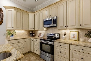 Just reduced!! Beautiful 4 bedroom, 3.5 bath custom home is - photo 9