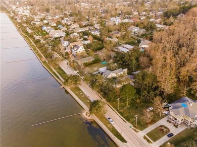 Lake Pontchartrain Lot Sale Pending in Mandeville Louisiana