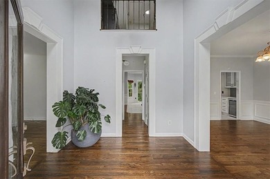 Impressive 5 bedroom , 3.5 bath Executive Home perfectly - photo 8