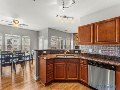 ALL the amenities, at your fingertips! Welcome to this