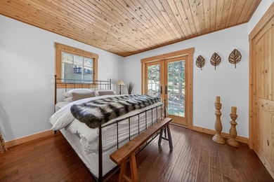 Wake up to the quiet hush of pine trees, sunlight spilling - photo 18